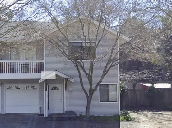 1746 Mount Olive Dr, Santa Rosa, CA 95404