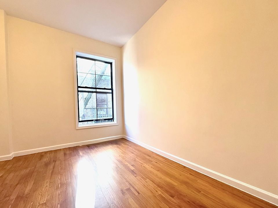 2nd image of 53 W 72nd St APT 5C