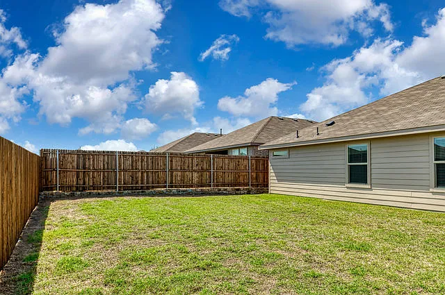 5813 Morrow Point Dr — Photo 21
