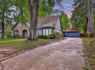 2130 Lake Hills Dr, Humble, TX 77339