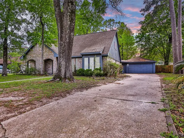 2130 Lake Hills Dr, Humble, TX 77339