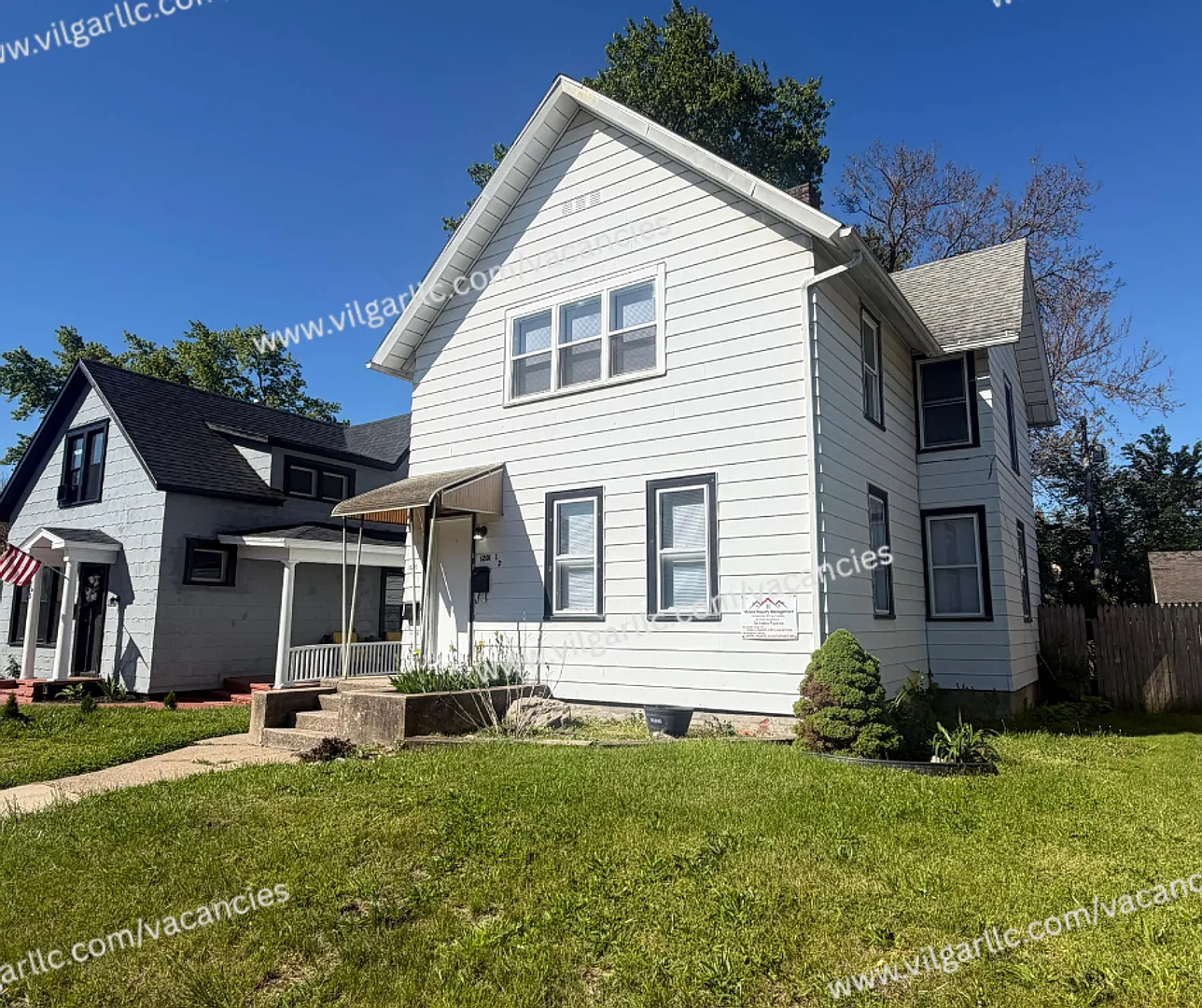 1201 Manhattan St — Photo 3