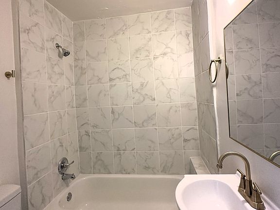 4th image of 4 S Auburn Ave APT A