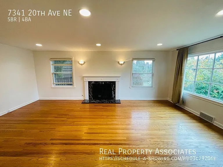 7341 20th Ave NE — Photo 2