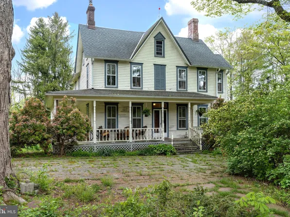 1574 Harbourton Rocktown Rd, Lambertville, NJ 08530