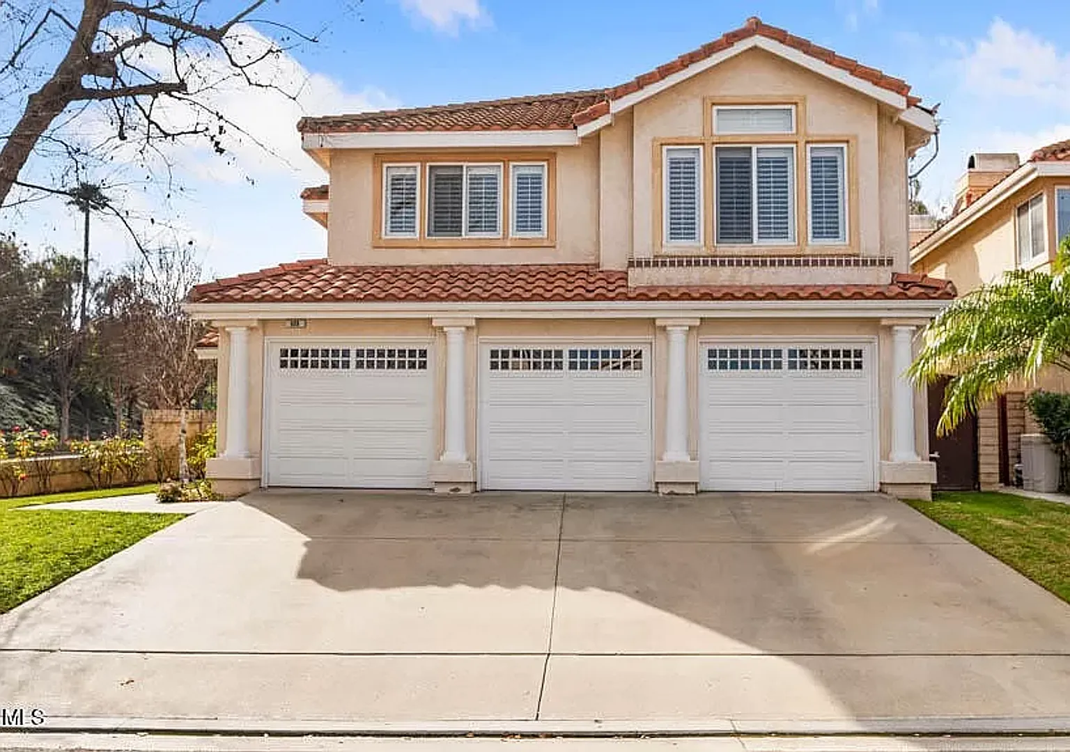 5 bed, 3 bath home in desirable Wood Ranch neighborhood — Photo 1