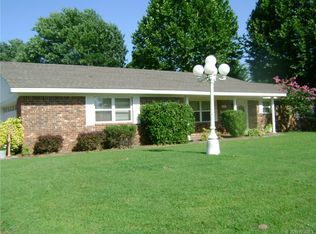 908 NW 7th St, Stigler, OK 74462