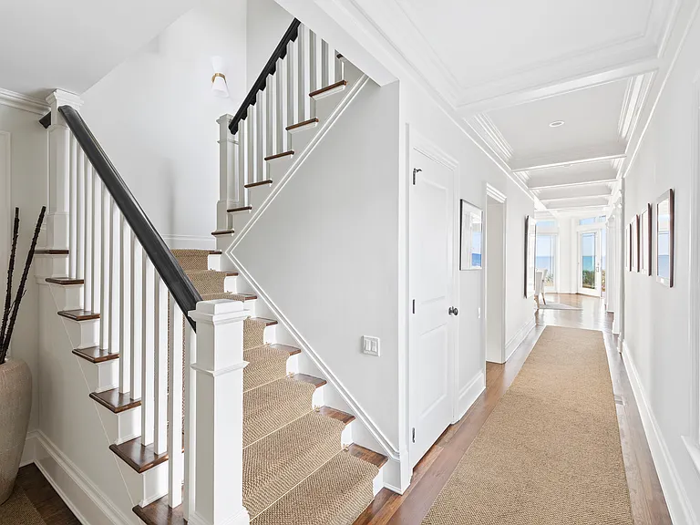 351 Kings Point Rd — Photo 11