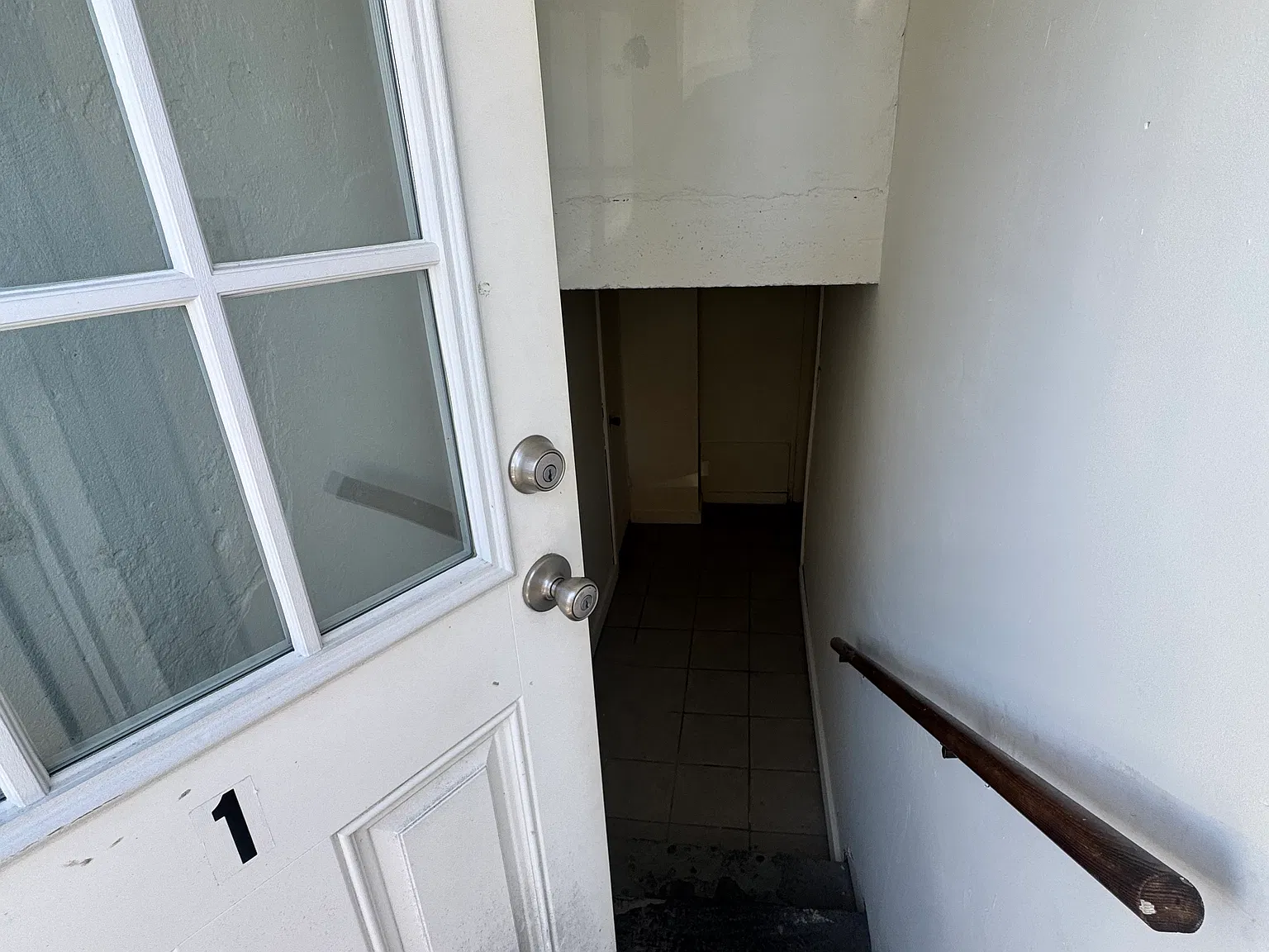 1 bed, 850 sqft, $2,350 — Photo 3