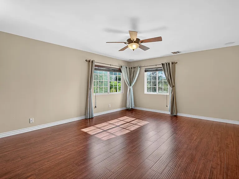 10154 Mount Gleason Ave — Photo 13