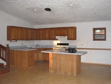 3rd image of 17174 Highway N