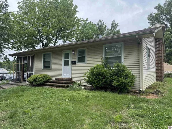 717 1/2 Poplar St, Murray, KY 42071
