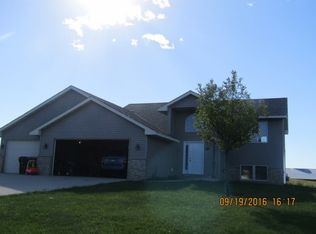 461 Cedar Ave N, Maple Lake, MN 55358
