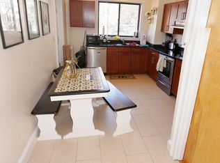 27 Glenville Ave APT 1, Boston, MA 02134