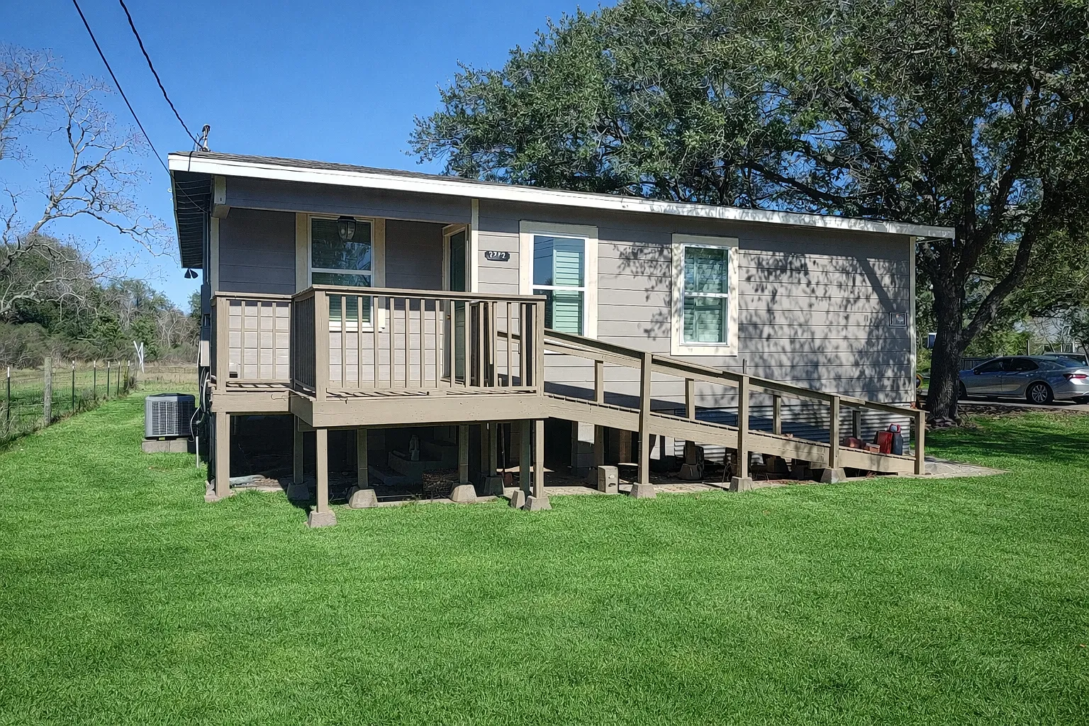 2 bed, 1200 sqft, $1,250 — Photo 1