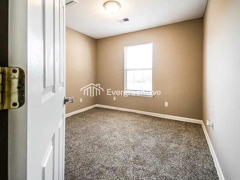 1000 Hamilton Place Cir — Photo 14