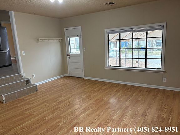 3rd image of 200 S Richmond Ave
