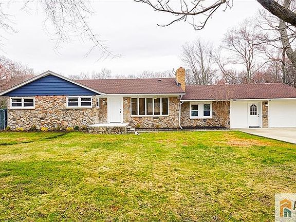 2nd image of 312 Matchaponix Rd