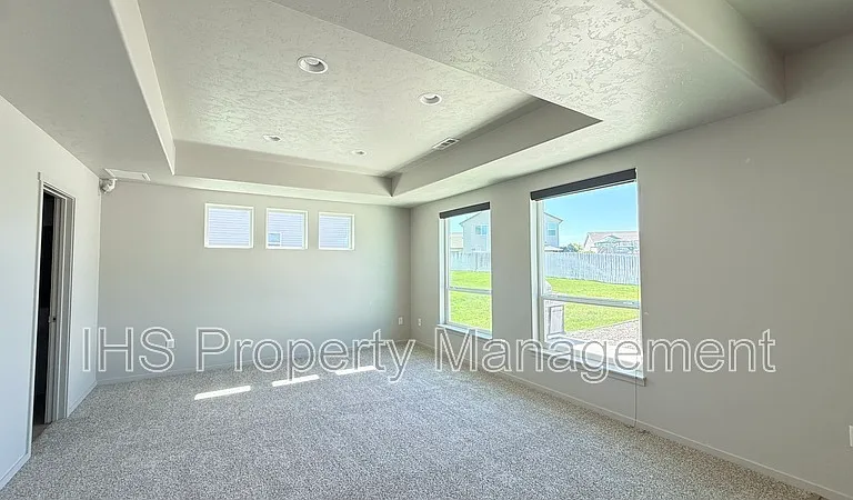 5814 Sidon Ln — Photo 18