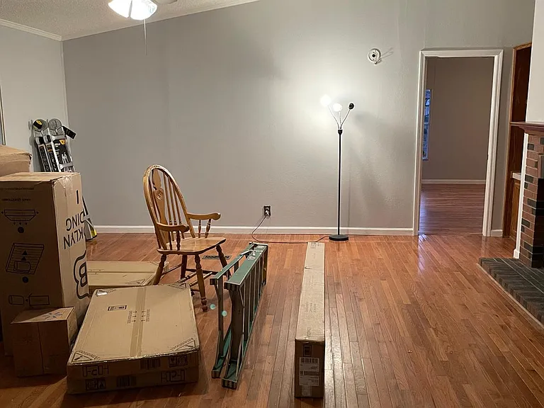 3075 Glen Wallace Dr — Photo 52