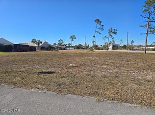 425 California Dr, Mexico Beach, FL 32456