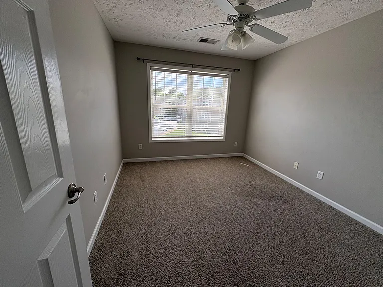 3330 Harbour Pointe Pl #12 — Photo 23