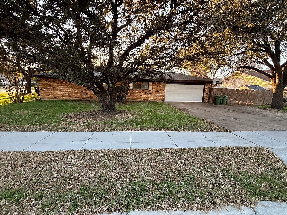 1st image of 6533 Riviera Dr