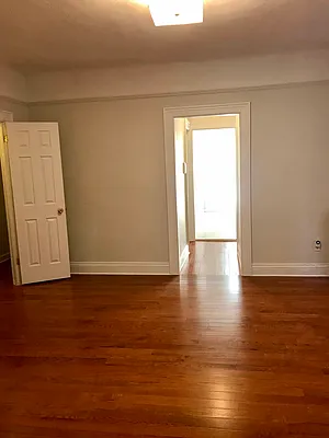 Rented by Voro, LLC | media 8