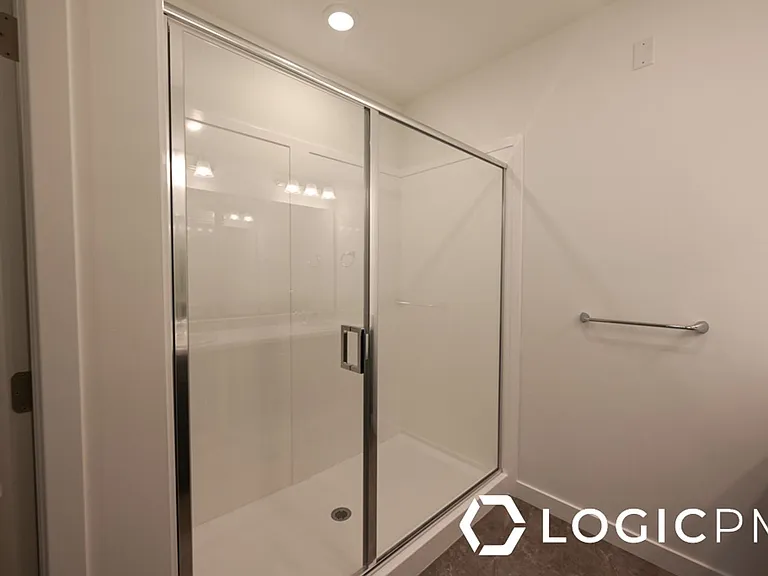 754 W Blue Magic Ln #201 — Photo 37