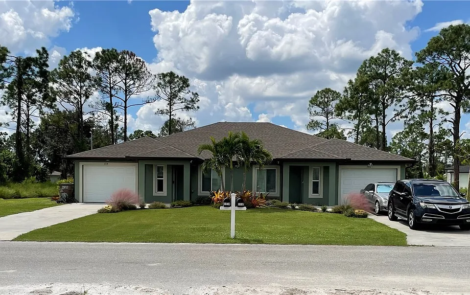 1114 Circle Dr