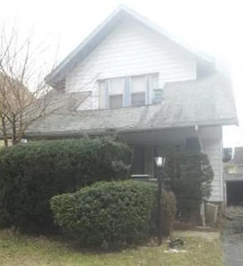 11410 Thornwood Ave photo 1