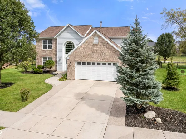 8665 N Emerald Blvd, McCordsville, IN 46055