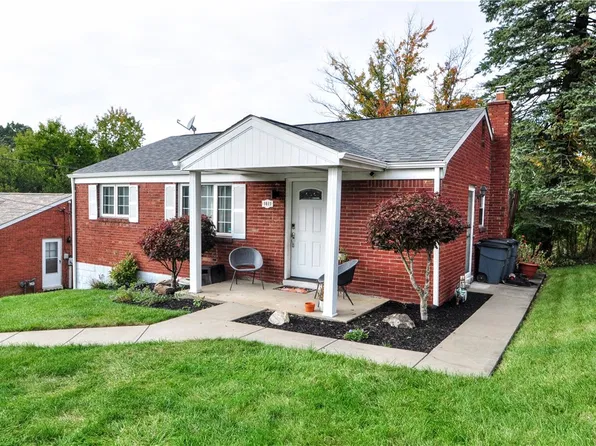 1011 Santa Monica Dr, McKeesport, PA 15133