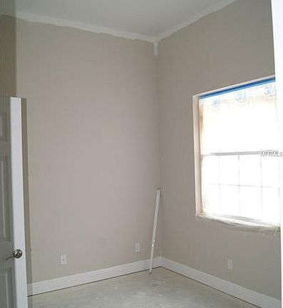 3rd image of 3010 Manitoba Ave