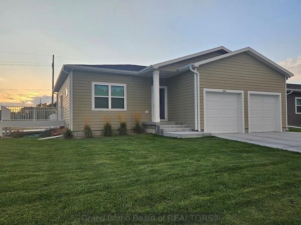 662 Root St, Grand Island, NE 68801