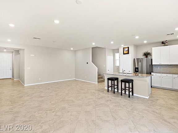 5th image of 9474 Yorkshire Coast Ave