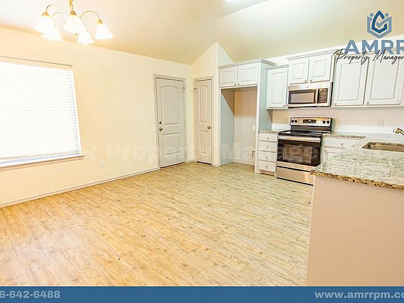 5th image of 1216 Kingston St