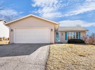 2509 Berkley Dr, Madison, WI 53719