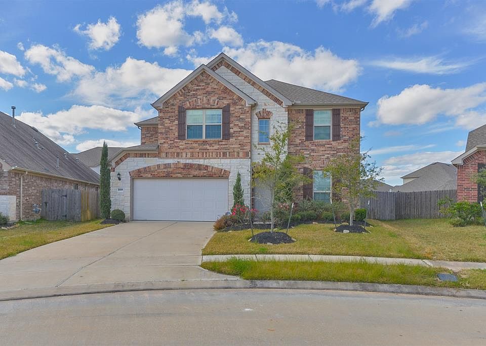 1st image of 30224 Creekside Dr