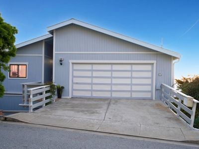 582 Farallon Ave, Pacifica, CA, 94044