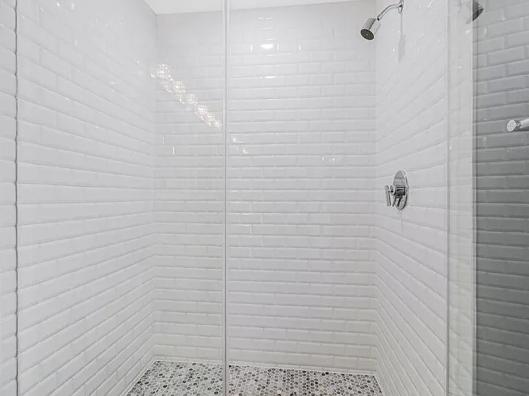 205 V St NW #201 — Photo 21