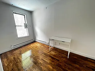 Rented by Salon Realty Corp