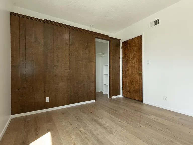 1855 Alpha St — Photo 23