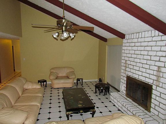 4th image of 10347 Sageglow Dr