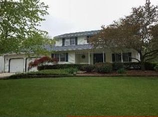 207 San Carlos Rd, Minooka, IL 60447