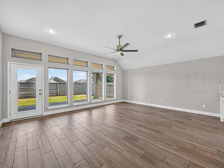 4333 Arbor Crest Ln — Photo 7