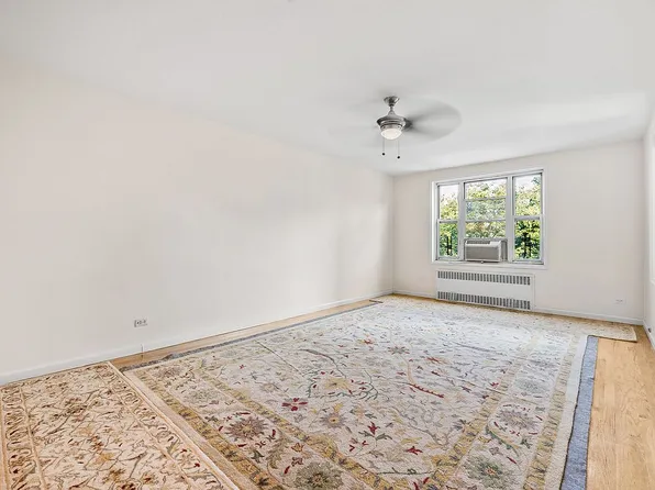 5601 Riverdale Ave APT 5P, Bronx, NY 10471