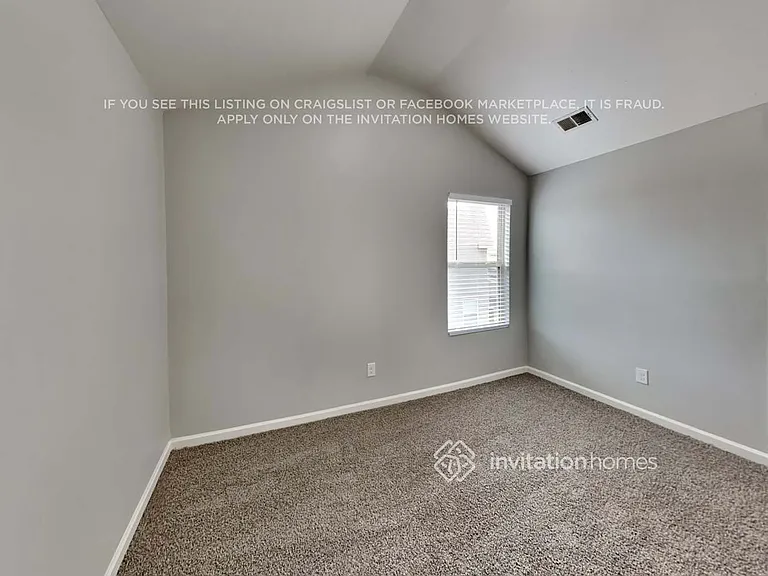 1377 Worcester Trl — Photo 17