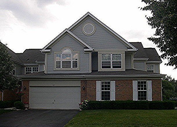 1st image of 621 Glenwood Ln