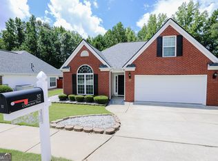 37 Claiborne Trl, Newnan, GA 30263